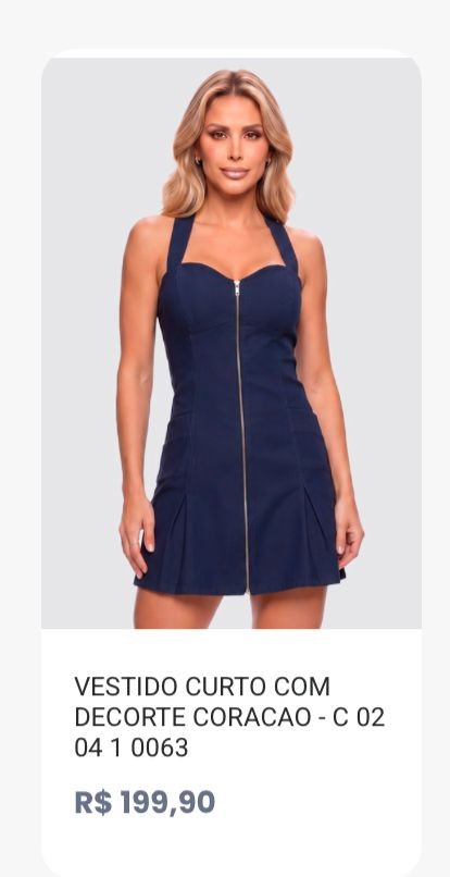Vestido Curto com Decote de Coração